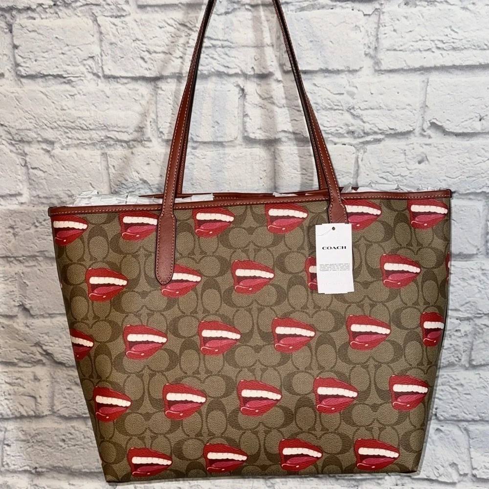 Coach Tom Wesselmann City Tote Bag Signature Canvas Smile Mouth Lips Teeth Print